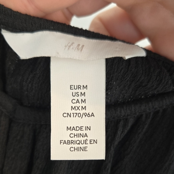 H&M Black Tie Belt Jersey Jumpsuit - Picture 2 of 4